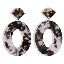 Load image into Gallery viewer, Leopard Print Long Dangle Earrings