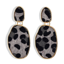 Load image into Gallery viewer, Leopard Print Long Dangle Earrings